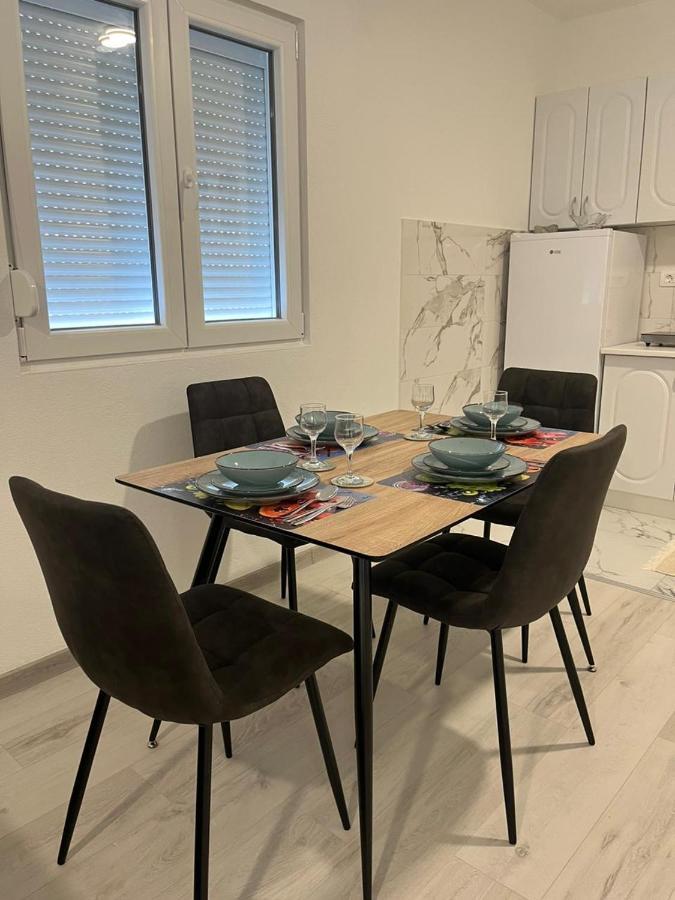 Knezevic Apartman Podgoriţa Exterior foto