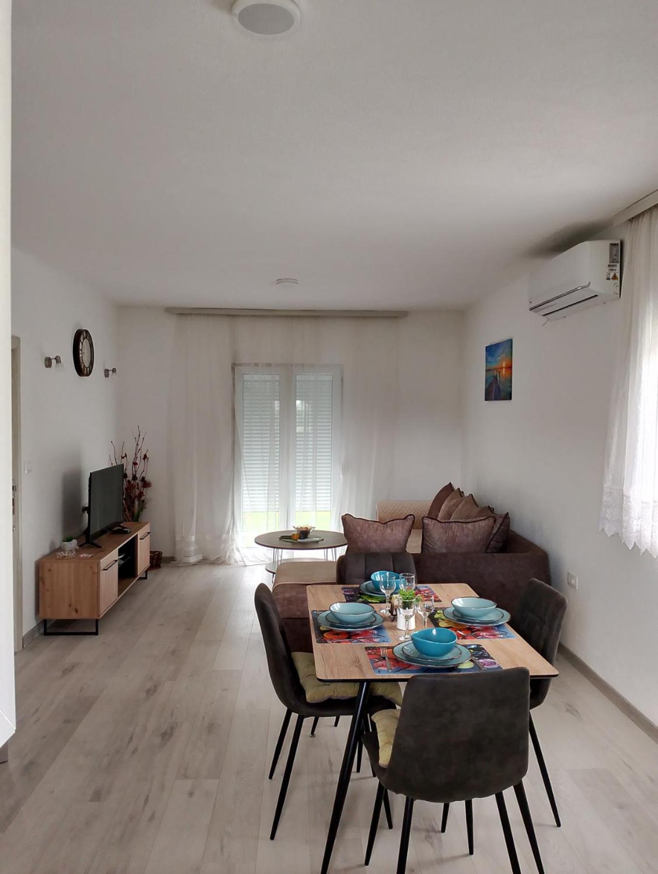 Knezevic Apartman Podgoriţa Exterior foto